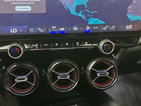 Used 2024 Chevrolet Blazer EV RS RWD image 23