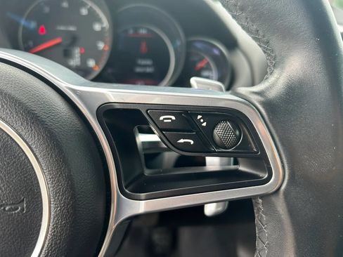 Used 2017 Porsche Cayenne AWD/4WD image 16