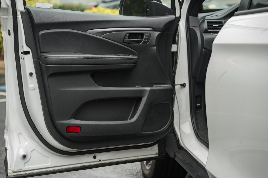 Used 2023 Honda Passport EX-L image 40