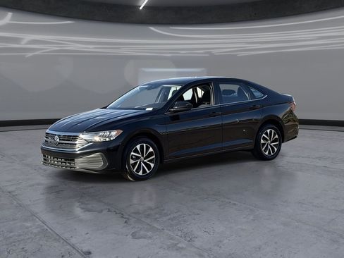 Used 2024 Volkswagen Jetta S FWD image 3