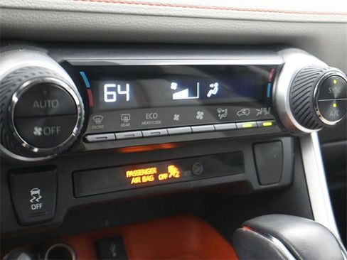 Used 2020 Toyota RAV4 Adventure image 18