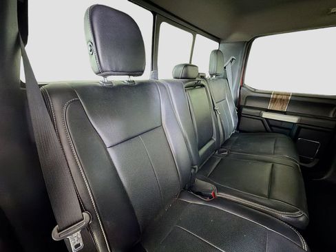 Used 2019 Ford F150 Lariat AWD/4WD image 28