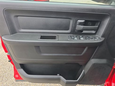 Used 2022 RAM 2500 Tradesman w/ Towing Technology Group image 18