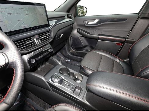 Used 2023 Ford Escape ST-Line w/ Tech Pack #1 AWD/4WD image 20