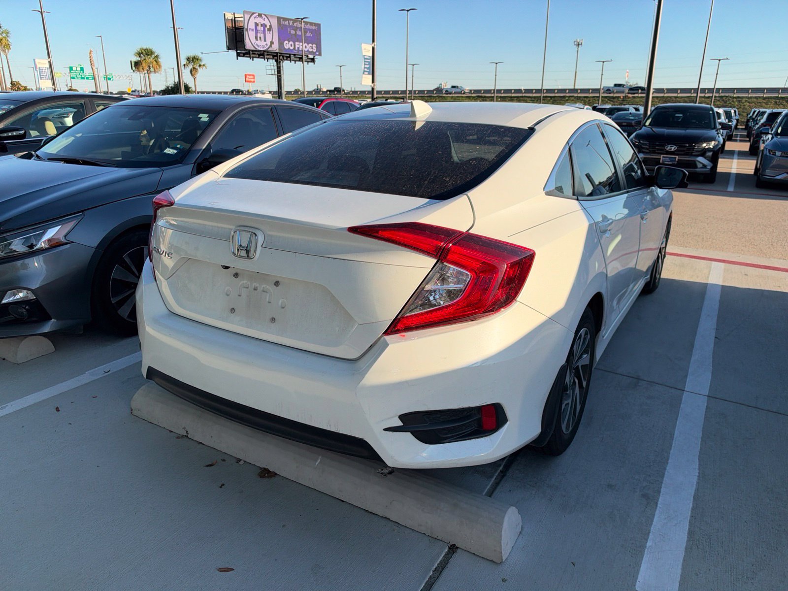 Used 2017 Honda Civic EX image 7