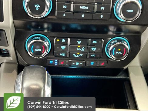 Used 2020 Ford F150 Lariat AWD/4WD image 9