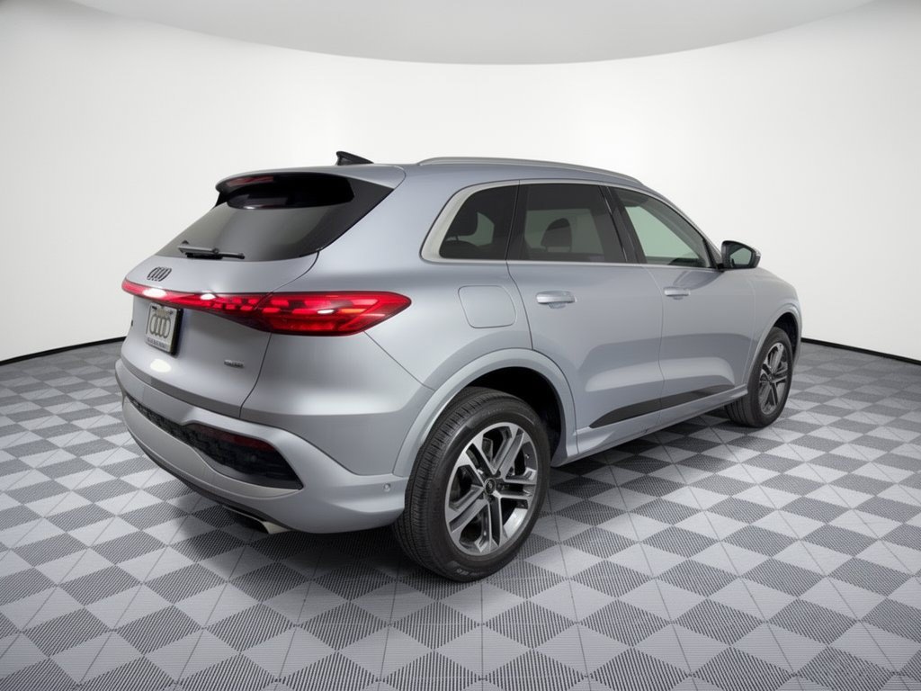 Certified 2026 Audi Q5 Premium AWD/4WD image 9