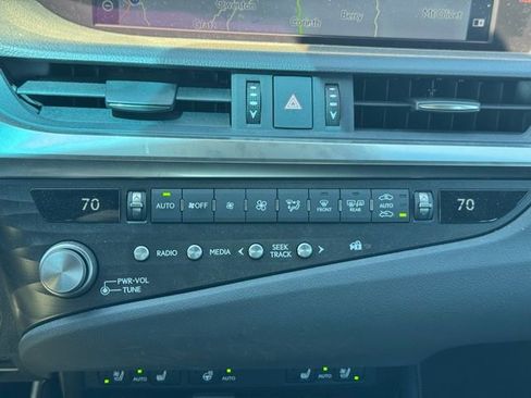 Used 2021 Lexus ES 350 F Sport w/ Accessory Package FWD image 24