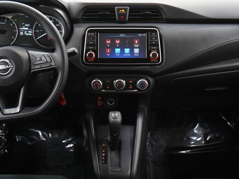 Used 2024 Nissan Versa S w/ Trunk Package FWD image 15
