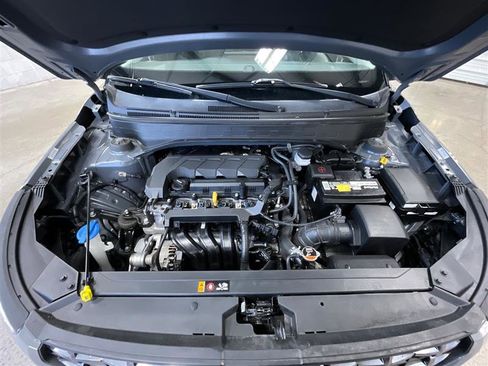 Used 2020 Hyundai Venue SEL w/ Convenience + Premium Package image 31