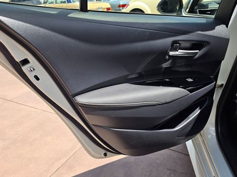 Used 2020 Toyota Corolla XLE FWD image 25