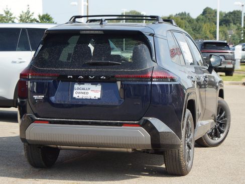 Used 2026 Toyota RAV4 SE FWD image 30