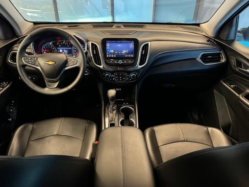 Used 2023 Chevrolet Equinox Premier FWD image 9