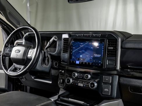 Used 2023 Ford F350 Lariat w/ FX4 Off-Road Package AWD/4WD image 22