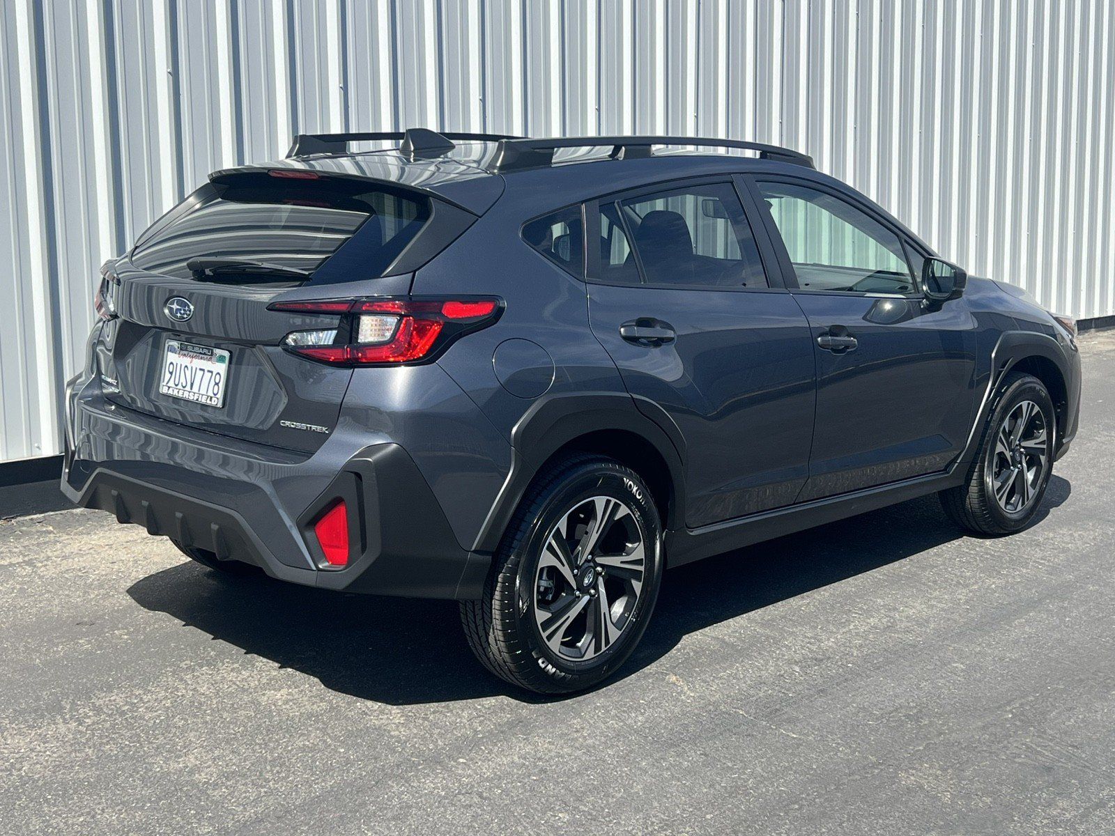Certified 2025 Subaru Crosstrek 2.5i Premium AWD/4WD image 6