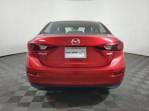 Used 2018 MAZDA MAZDA3 Sport w/ Preferred Equipment Package FWD image 5