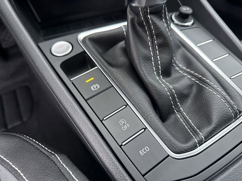 New 2026 Volkswagen Jetta SE FWD image 31