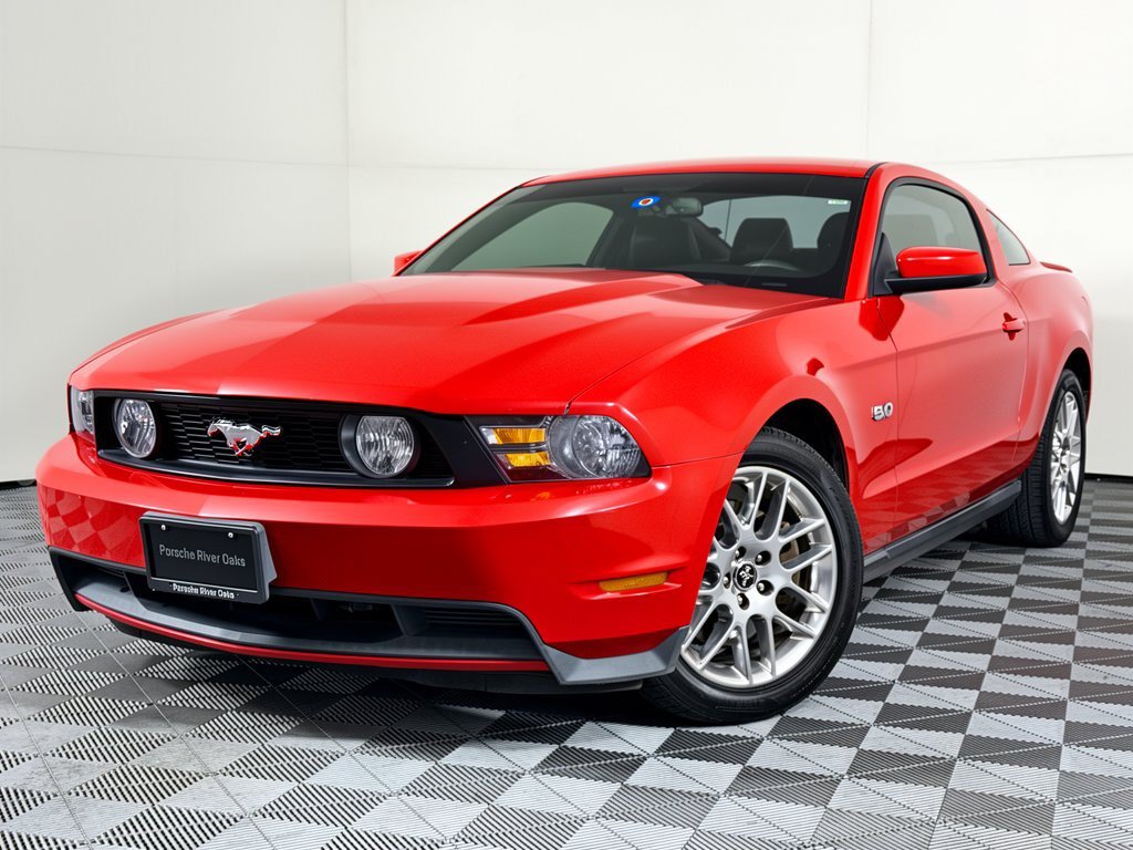 Used 2012 Ford Mustang GT Premium RWD image 1