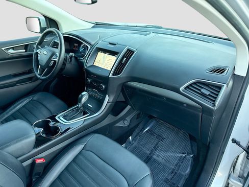 Used 2018 Ford Edge SEL w/ Equipment Group 201A image 15