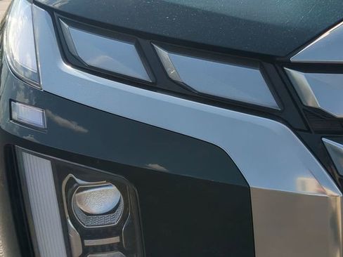 Used 2025 Hyundai Palisade Calligraphy AWD/4WD image 9