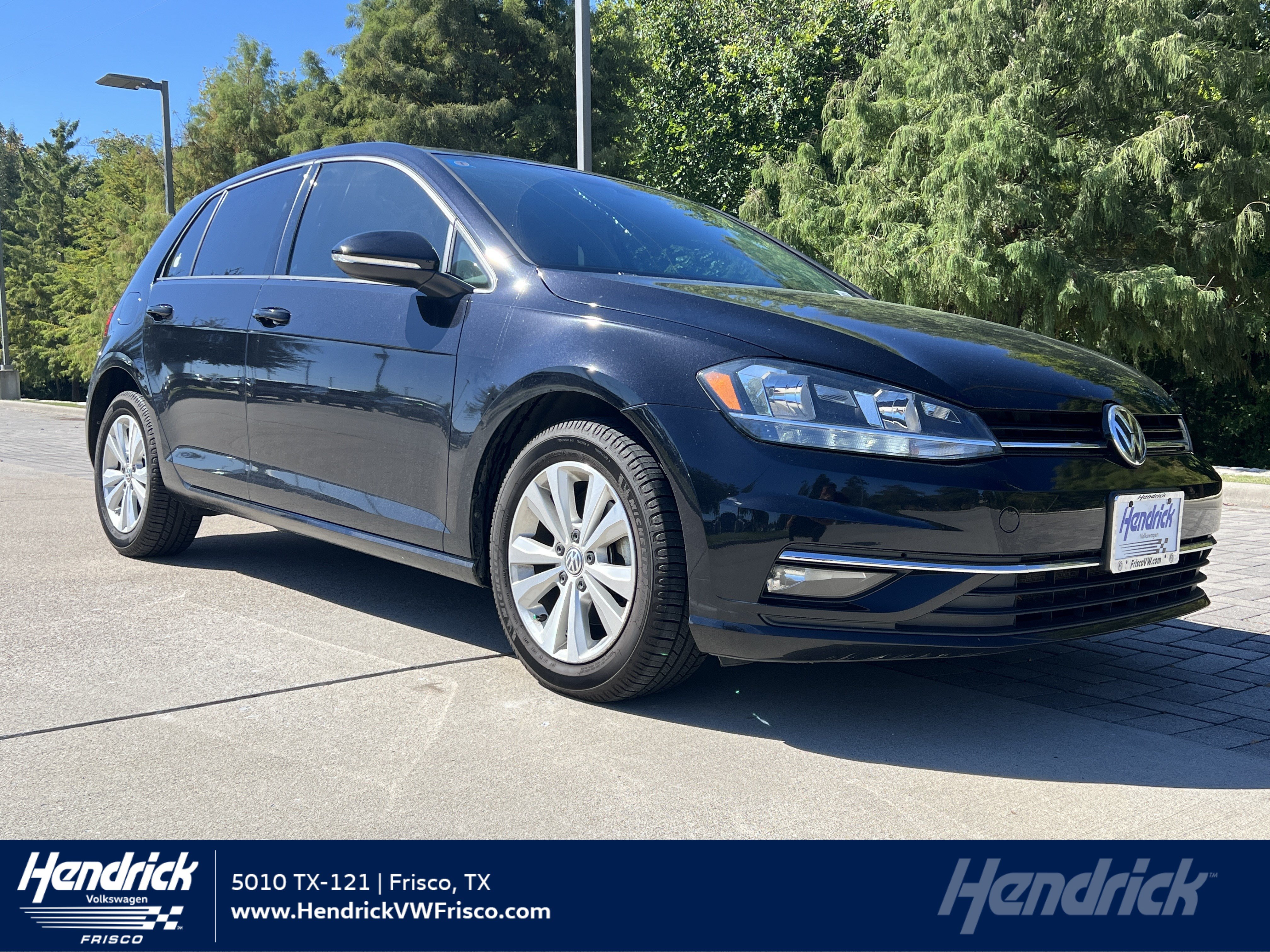 Used 2018 Volkswagen Golf SE FWD image 1