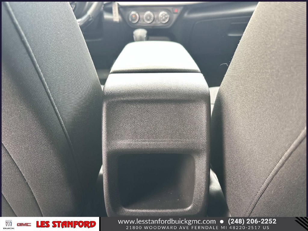 Used 2024 Chevrolet Trax RS FWD image 15