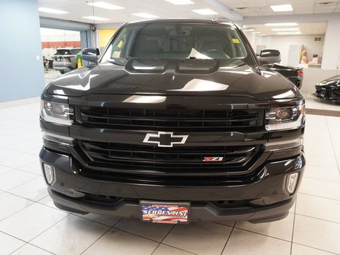 Used 2017 Chevrolet Silverado 1500 LTZ Z71 w/ Midnight Edition AWD/4WD image 14