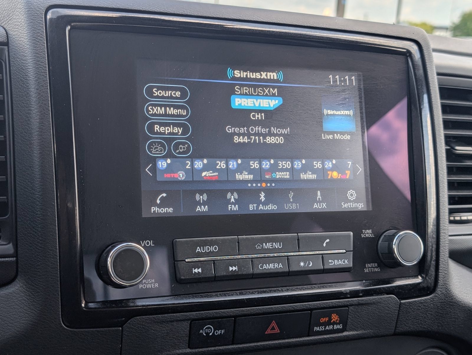Used 2024 Nissan Frontier S w/ Technology Package AWD/4WD image 18