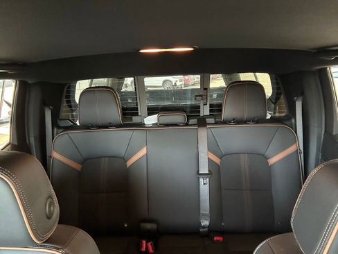 Used 2024 GMC Canyon AT4 w/ Technology Package image 25