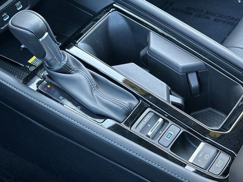 Certified 2024 Honda Accord Touring image 21