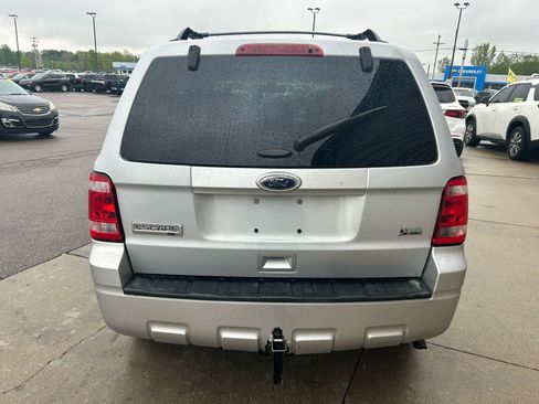 Used 2012 Ford Escape XLT w/ Canadian Comfort Pkg AWD/4WD image 6