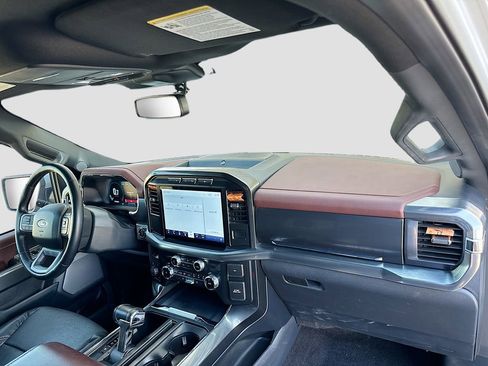 Used 2022 Ford F150 Lariat image 32