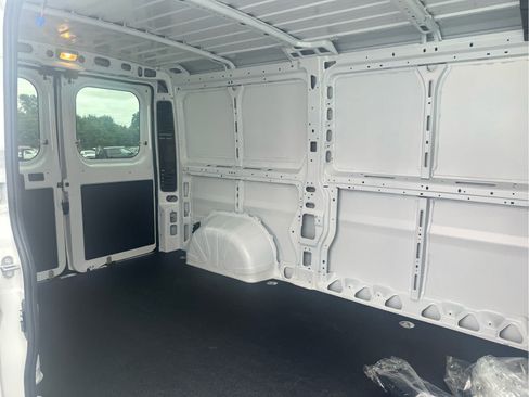 New 2025 RAM ProMaster 1500 FWD image 34