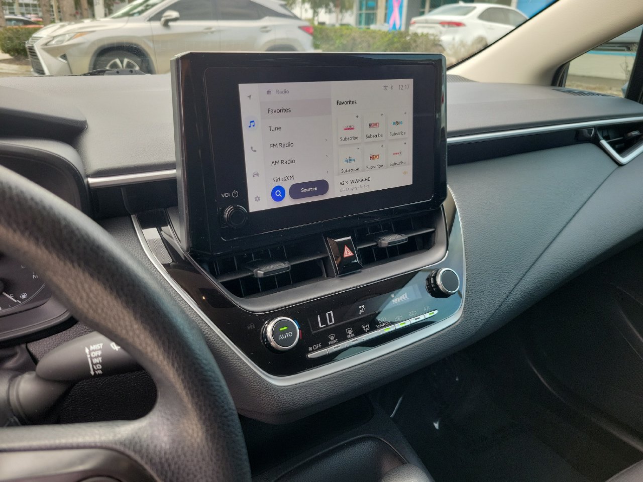 Used 2025 Toyota Corolla LE FWD image 23