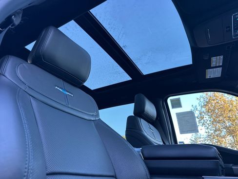 New 2025 Ford F150 Platinum w/ Equipment Group 702A High image 18