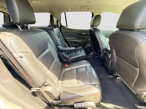 Used 2019 GMC Acadia SLT FWD image 31