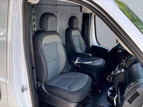 New 2026 RAM ProMaster 3500 FWD image 9