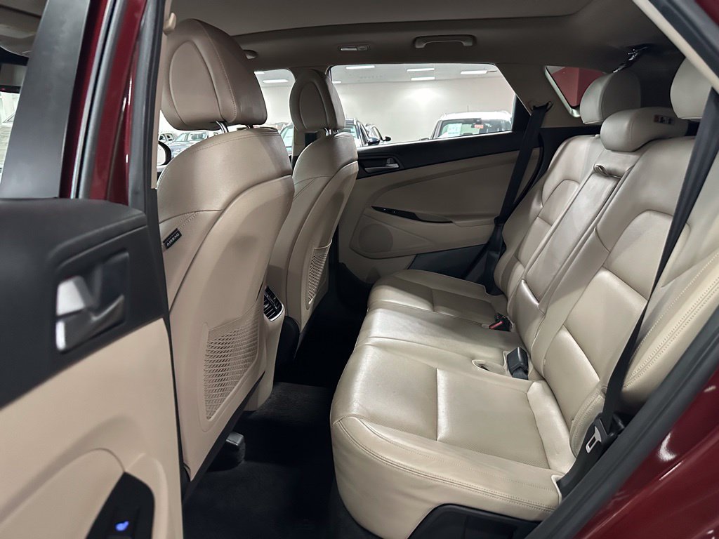 Used 2016 Hyundai Tucson Limited w/ Option Group 03 FWD image 26