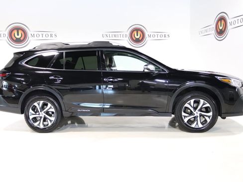 Used 2021 Subaru Outback Touring AWD/4WD image 5