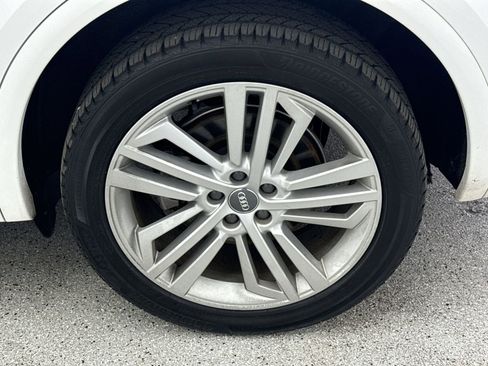 Used 2018 Audi Q5 2.0T Premium Plus w/ Premium Plus Package image 41