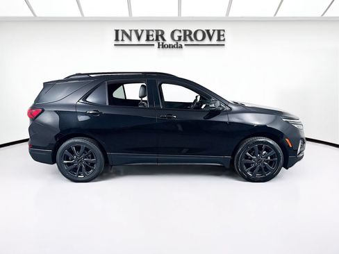 Used 2023 Chevrolet Equinox RS AWD/4WD image 4