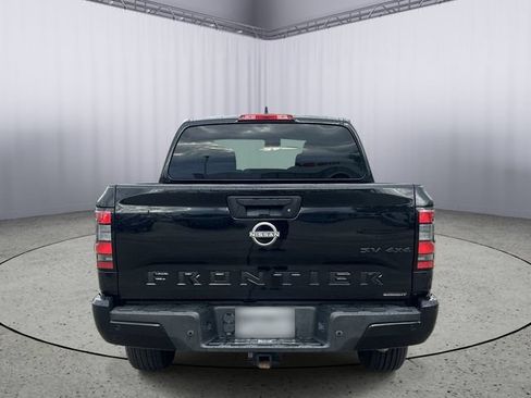 Used 2023 Nissan Frontier SV w/ Midnight Edition Package AWD/4WD image 8