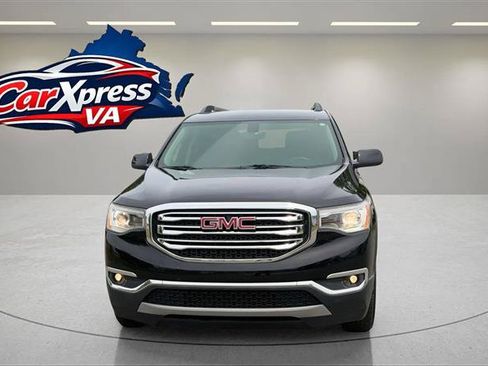 Used 2017 GMC Acadia SLT w/ LPO, Floor Liner Package AWD/4WD image 3
