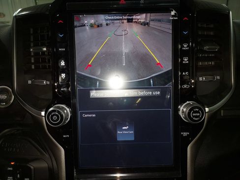 New 2026 RAM 3500 Big Horn AWD/4WD image 23