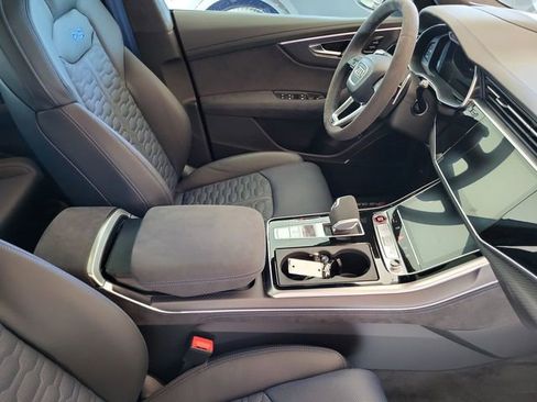 New 2026 Audi RS Q8 performance image 17