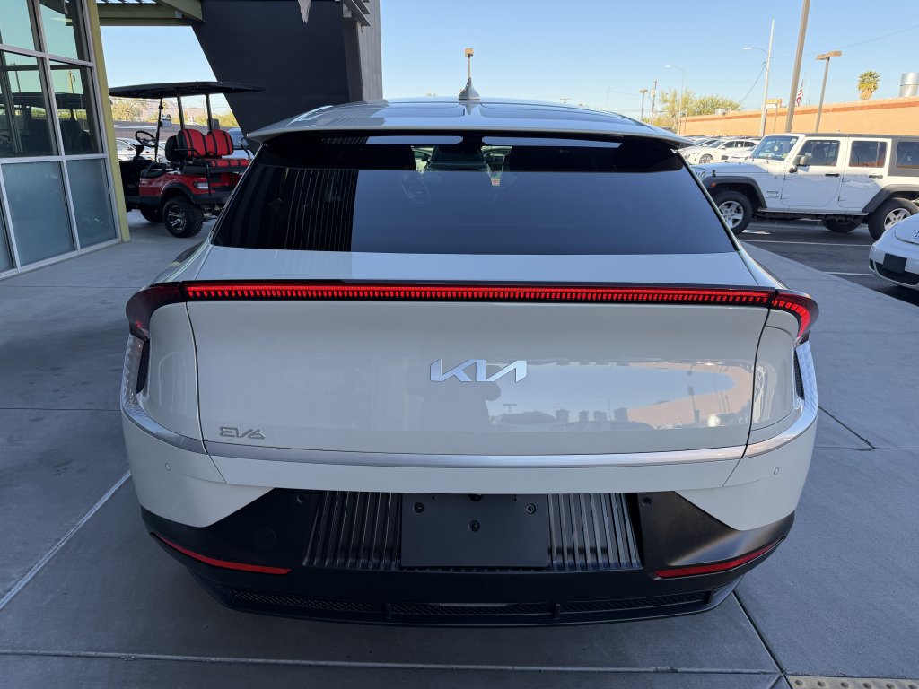 Used 2024 Kia EV6 Light AWD/4WD image 13
