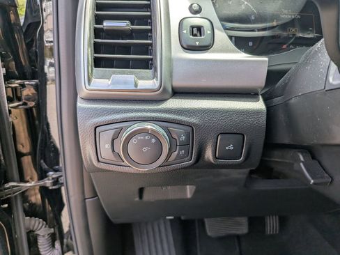 Used 2020 Ford Ranger XLT w/ Equipment Group 301A Mid RWD image 26