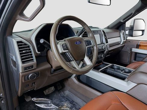 Used 2020 Ford F350 King Ranch w/ Chrome Package image 17