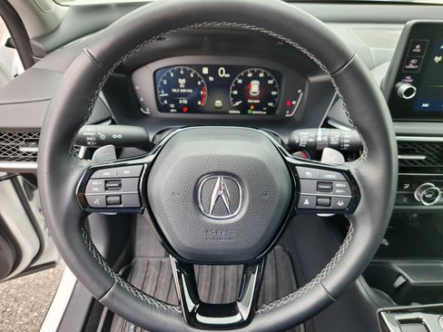 Certified 2025 Acura ADX AWD image 9