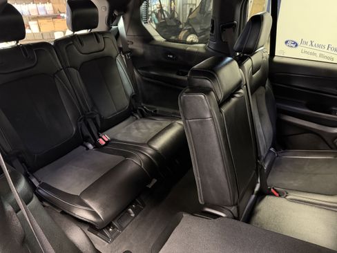 Used 2024 Jeep Grand Cherokee L Altitude image 26